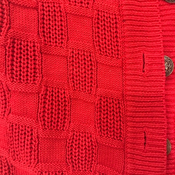 Vintage 1980’s Compagnie Internationale Express red knit buttoned cardigan - Picture 5 of 12